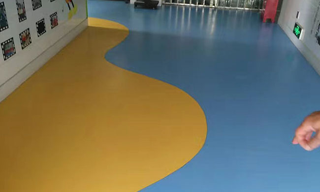 泰安幼兒園專用塑膠塑膠地板案例