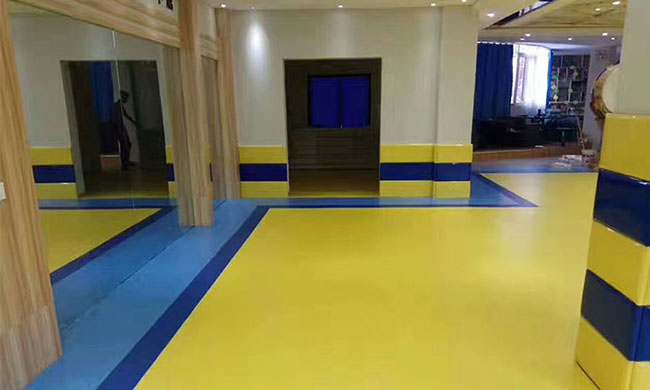 泰安幼兒園專用塑膠塑膠地板案例